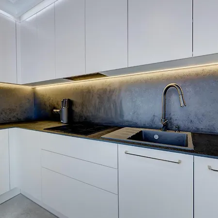 Z Tarasem Na Dachu Na Wydmach W Miedzywodziu Międzywodzie