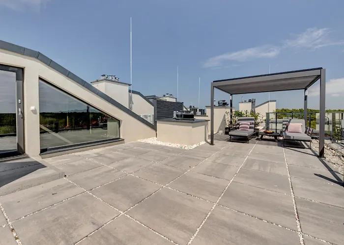 Z Tarasem Na Dachu Na Wydmach W Miedzywodziu Międzywodzie