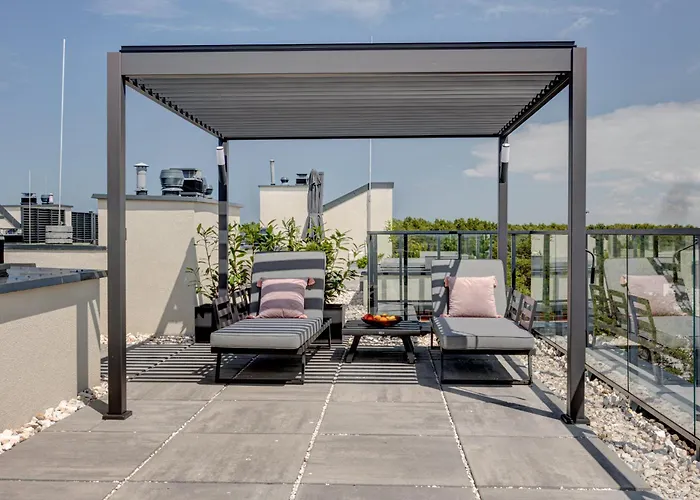 Z Tarasem Na Dachu Na Wydmach W Miedzywodziu